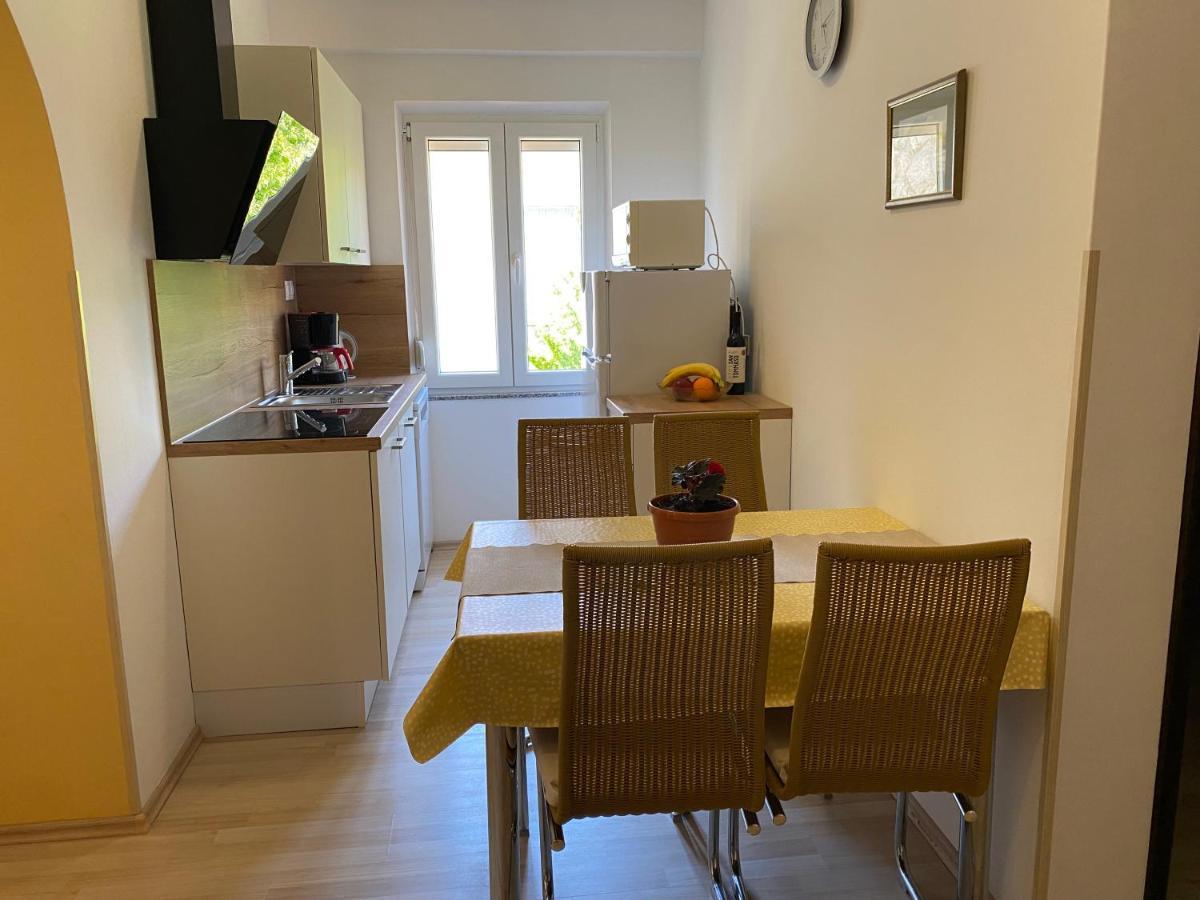 Apartmani Tamara Baska Eksteriør billede
